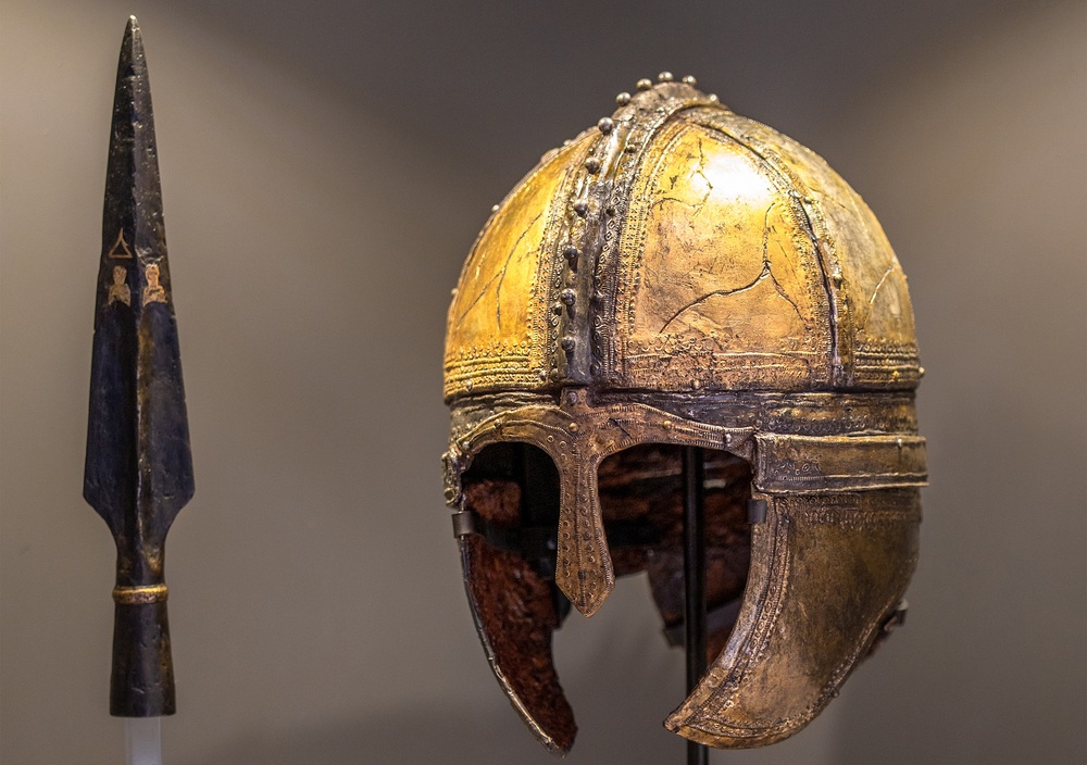 Sonderausstellung_Helm_Lanze / Wolfgang Artner Sonderausstellung in Carnuntum zu 1.700 Jahre Konzil von Nicäa