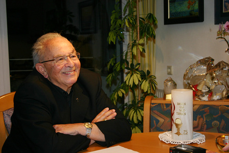 Bischof Reinhold Stecher