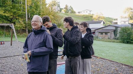 Feldkirch: Bischof Elbs mit 330 Maturanten auf Wallfahrt
