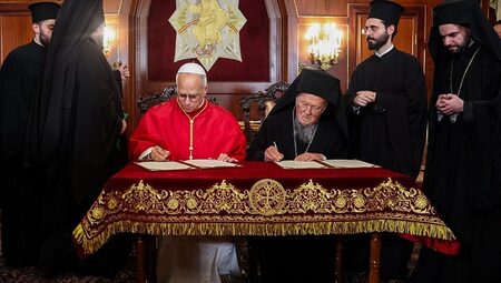 Papst und Patriarch unterzeichnen Aufruf zur Einheit der Christen
