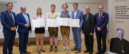 Salzburger Erzdiözese zeichnet Maturanten mit Kothgasser-Preis aus