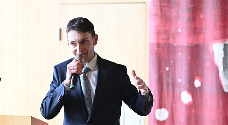 Simmer: 'Die christlichen Kirchen haben es alle nicht leicht'