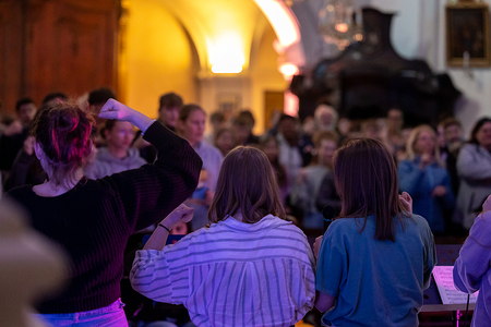 Diözese St. Pölten: Über 1.000 Firmlinge bei 'Nächten des Feuers'