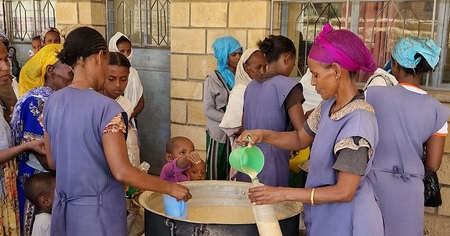 Nach dem zweij?hrigen B?rgerkrieg in Tigray, im Norden ?thiopiens, leistet die ?sterreichische Entwicklungsorganisation Jugend Eine Welt wichtige Nothilfe f?r die Bev?lkerung vor Ort.