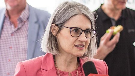 Aktion Leben: Eizellen einfrieren sichert keine Schwangerschaft