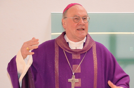 Bischof Schwarz: 'Erfahrung der Nähe Gottes in die Welt hinaustragen'