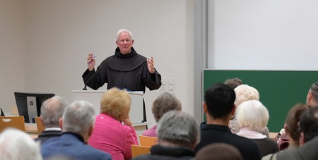 Erzbischof Lackner gab am 14.4.2026 Einblicke wie franziskanisches Denken sein Amt erfüllt 